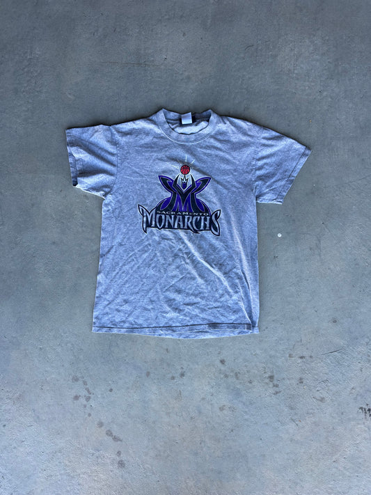 Vintage WNBA sacramento monarchs t shirt M